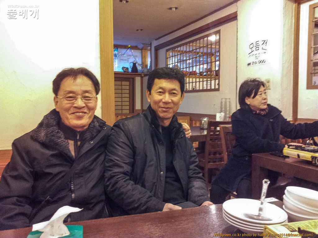 2013-02-22 17.42.02-2.jpg : 인사동 번개 2013-02-22 17.42.02-2.jpg : 인사동 번개